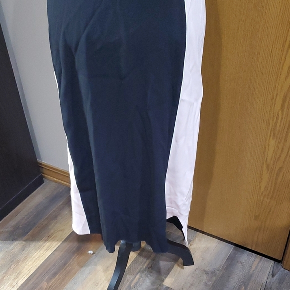 Wilfred High Low Tank Maxi Dress in Black and White - Picture 5 of 7